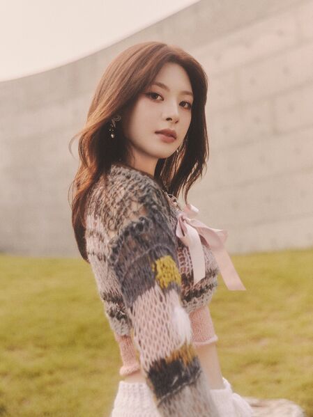 File:Seeun - ...l promo.jpg