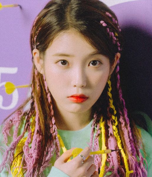 File:IU - BBIBBI promo.jpg