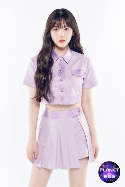 File:Kim Chaehyun - Girls Planet 999 promo.jpg