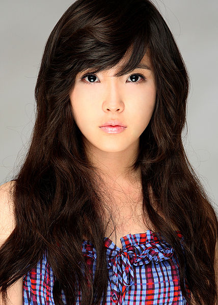 File:IU 08.jpg