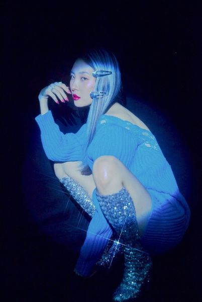 File:Sunmi - WARNING promo2.jpg
