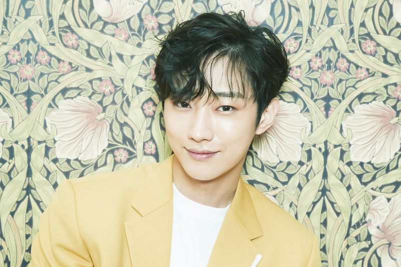 File:Jinyoung - 5 promo.jpg