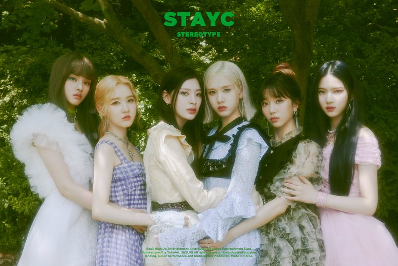 File:STAYC - STEREOTYPE promo.jpg