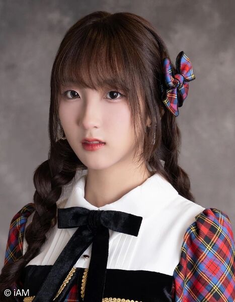 File:BNK48 Emmy 2023-5.jpg