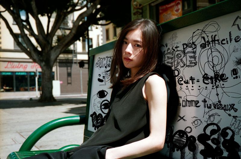 File:milet - eyes promo.jpg
