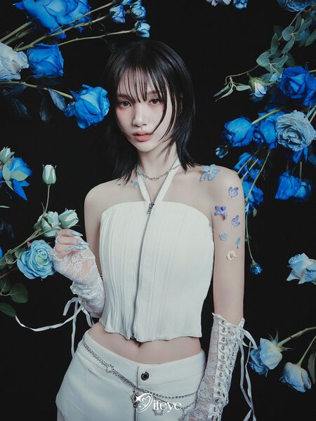 File:Sasha - ERLU BLUE promo2.jpg