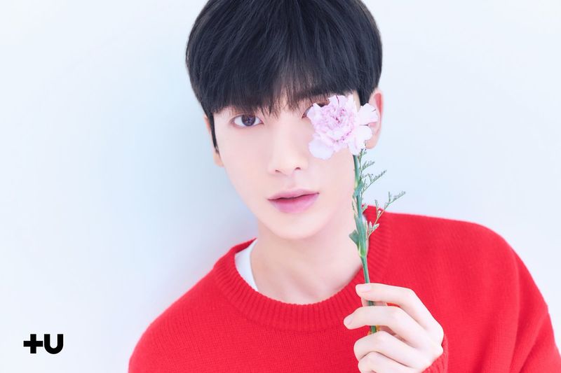 File:Taehyun.jpg