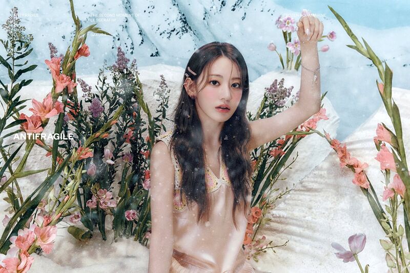 File:Sakura - ANTIFRAGILE promo.jpg