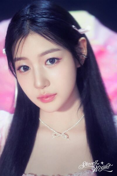 File:Yewon - Starry Night promo.jpg