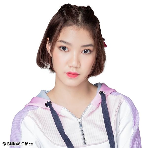 File:BNK48 Namsai - Beginner promo.jpg