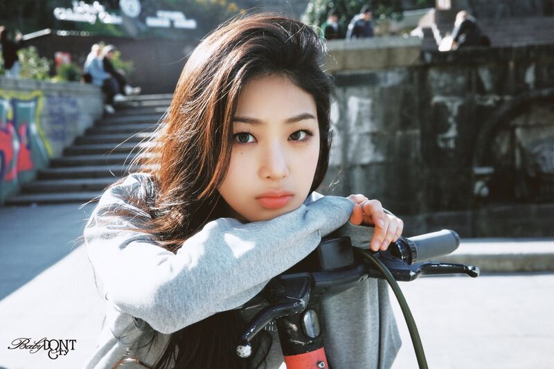 File:Beni - F Girl promo.jpg