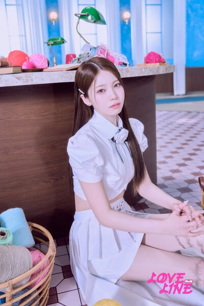 File:Ayaka - LOVE LINE -Japanese ver.- promo.jpg
