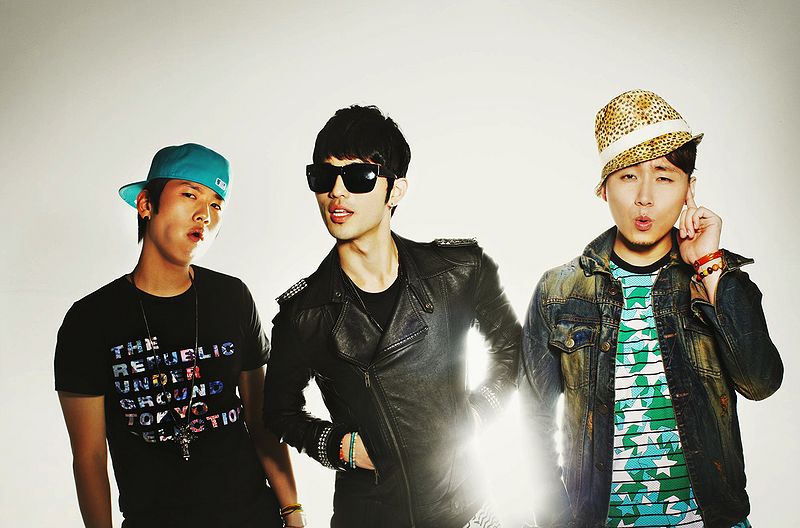 File:Phantom Pre-Debut.jpg