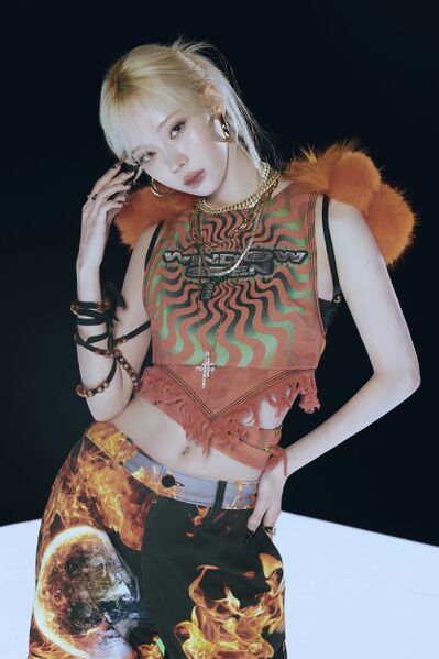 File:Winter - Supernova promo.jpg