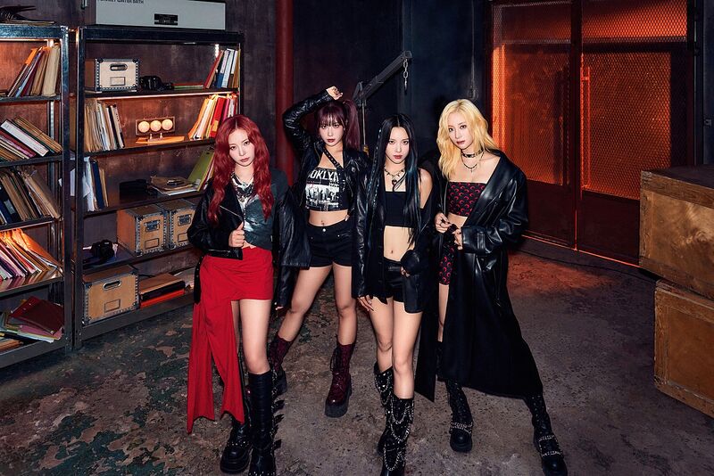File:PRIMROSE - Steal Heart promo.jpg