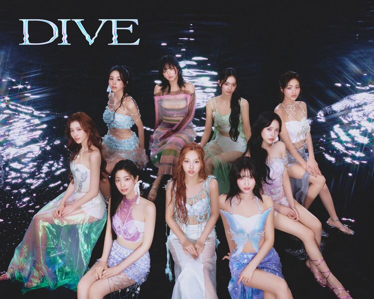 File:TWICE - DIVE promo.jpg