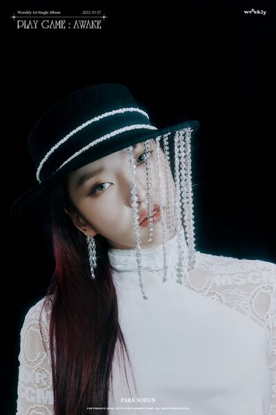 File:Park Soeun - Play Game AWAKE promo.jpg