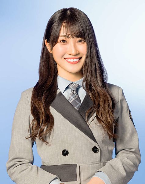 File:Ushio Sarina 2021-2.jpg