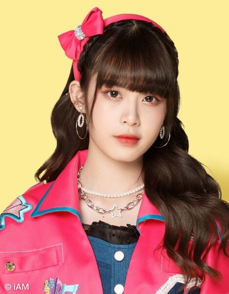 File:BNK48 Mobile 2020-2.jpg