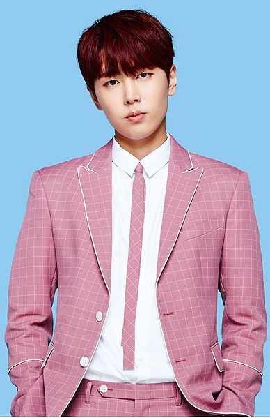 File:SF9 Easy Love Jae Yoon.jpg