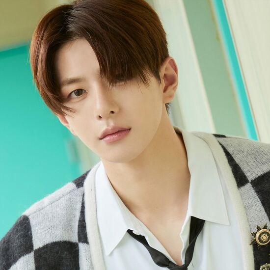Bomin (Golden Child) - generasia