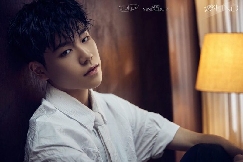File:Dohwan - BLIND promo.jpg