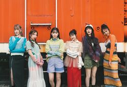 Little Glee Monster - generasia