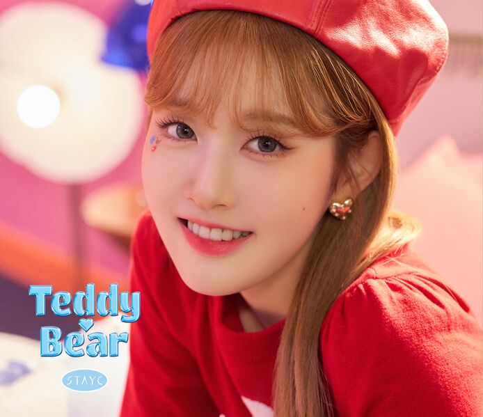 File:STAYC - Teddy Bear SIEUN.jpg