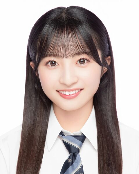 File:AKB48 Akiyama Yuna 2024.jpg