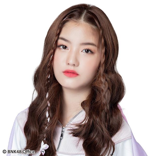 File:BNK48 View - Beginner promo.jpg