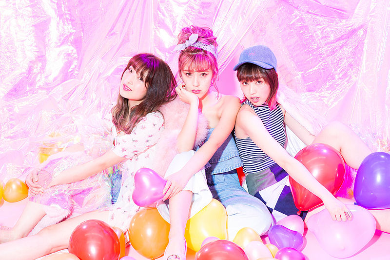 File:PINK CRES. 2016 promo.jpg
