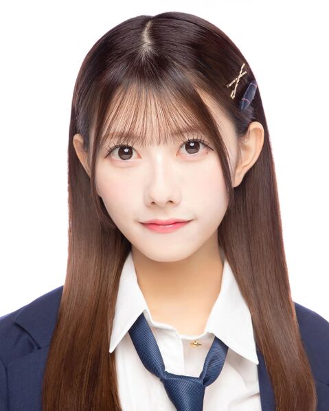 File:AKB48 Chiba Erii 2024.jpg