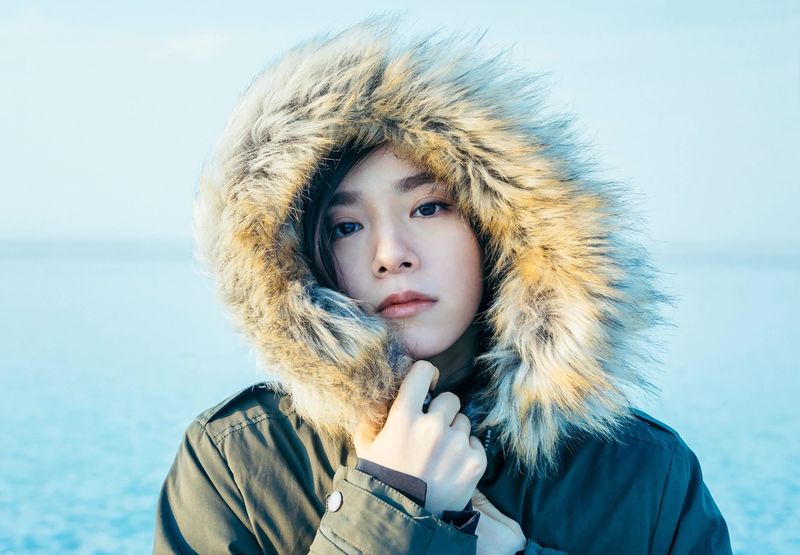 File:milet - Drown promo.jpg