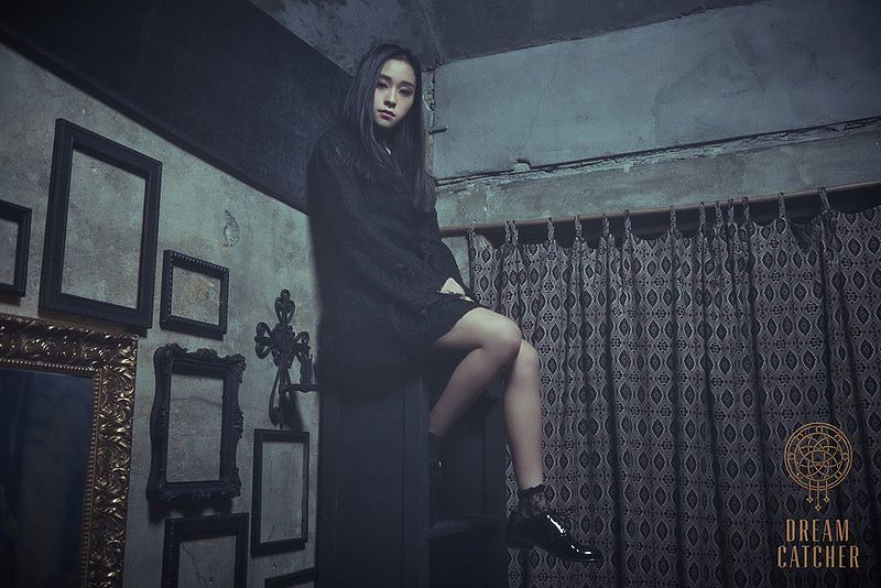File:Gahyeon - Akmong promo.jpg