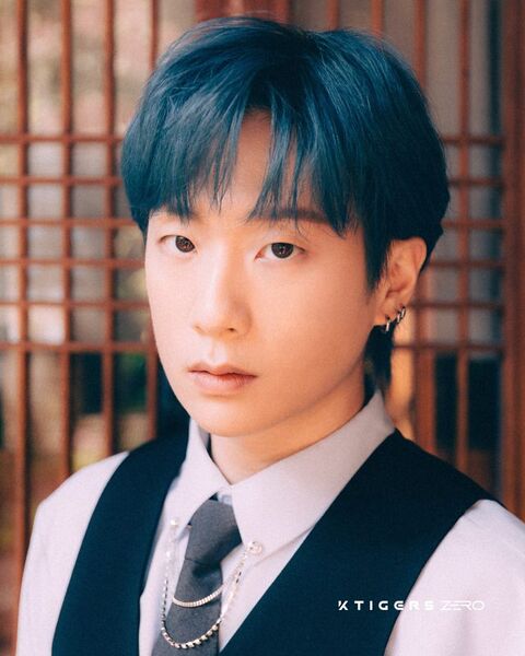 File:Junhee 2021.jpg