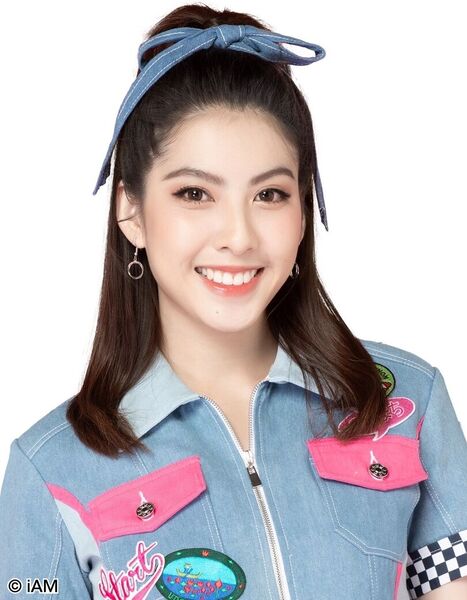 File:BNK48 Minmin 2019-2.jpg