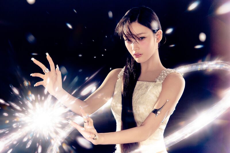 File:Iroha - bomb promo2.jpg