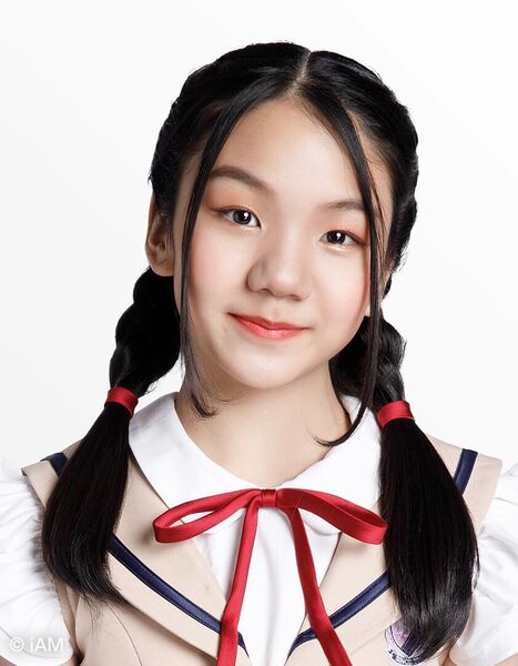 File:BNK48 Monet 2021.jpg
