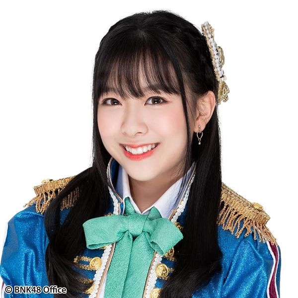 File:BNK48 Mewnich - BNK Festival promo.jpg