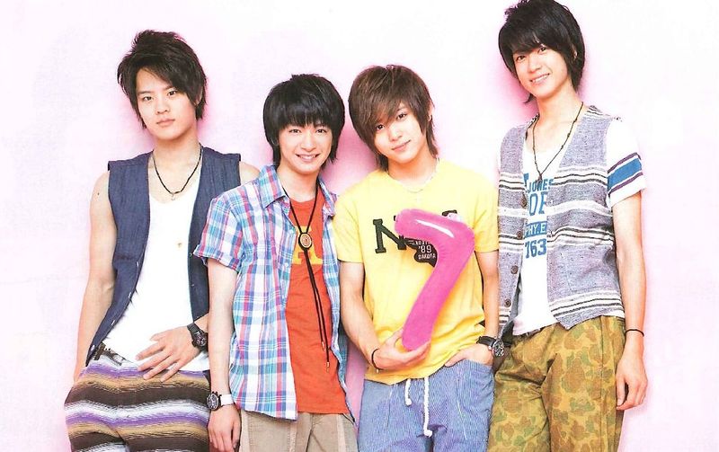 File:Hey! Say! 7 August 2011.jpg