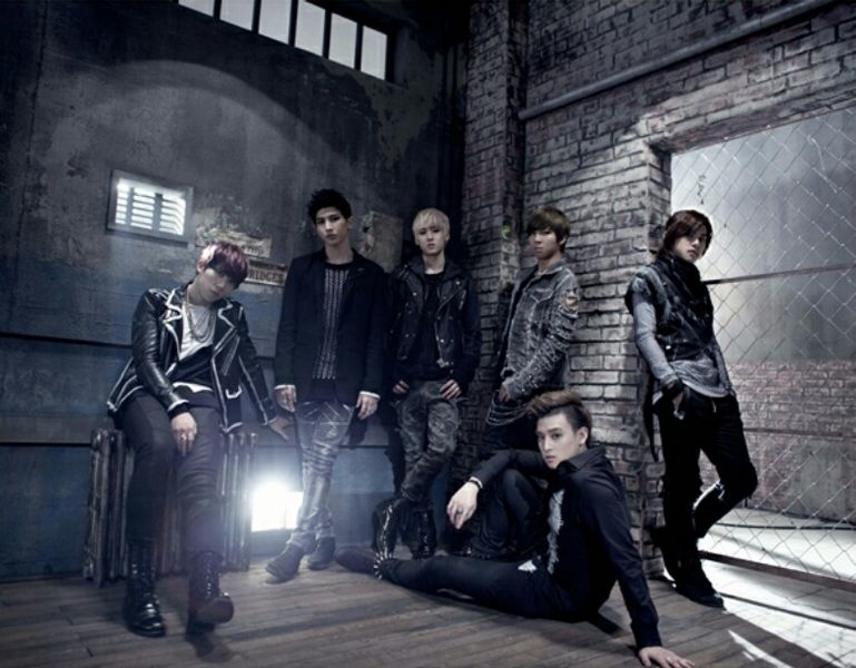 File:U-Kiss - Alone (Promotional).jpg