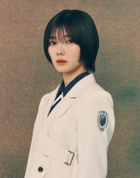 File:Sakurazaka46 Fujiyoshi Karin 2022-2.jpg