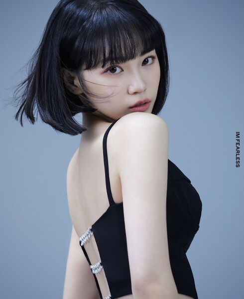 File:Kim Chaewon 2022.jpg