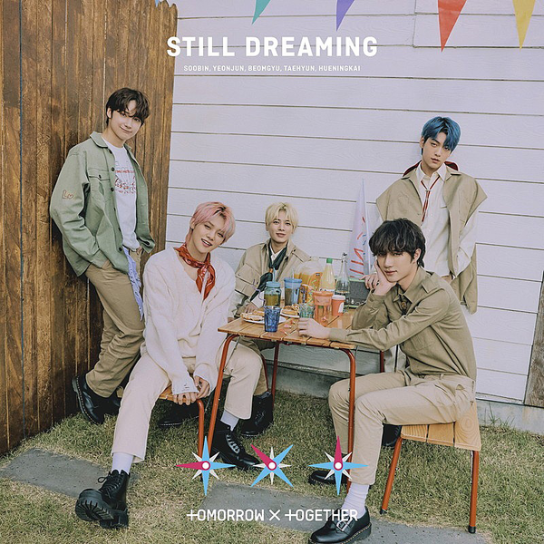 File:TXT - STILL DREAMING lim Loppi HMV.png