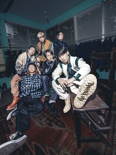 File:UVERworld - MMH promo.jpg