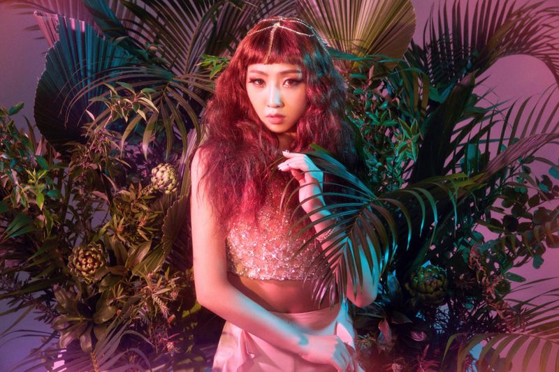 File:Minzy - Teamo promo2.jpg