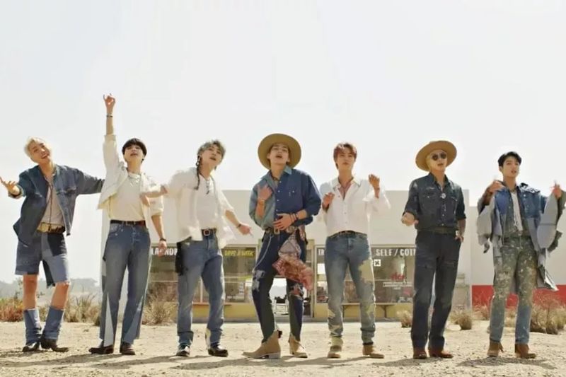 File:BTS PtD PV.jpg