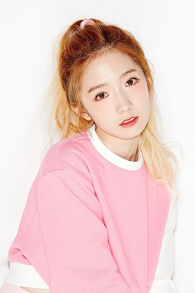 File:Mei Qi - Would You Like promo.jpg