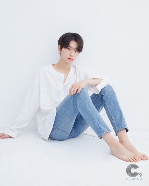 File:Baekseung.jpg