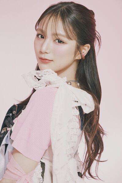 File:Aira - Four Hearts promo.jpg